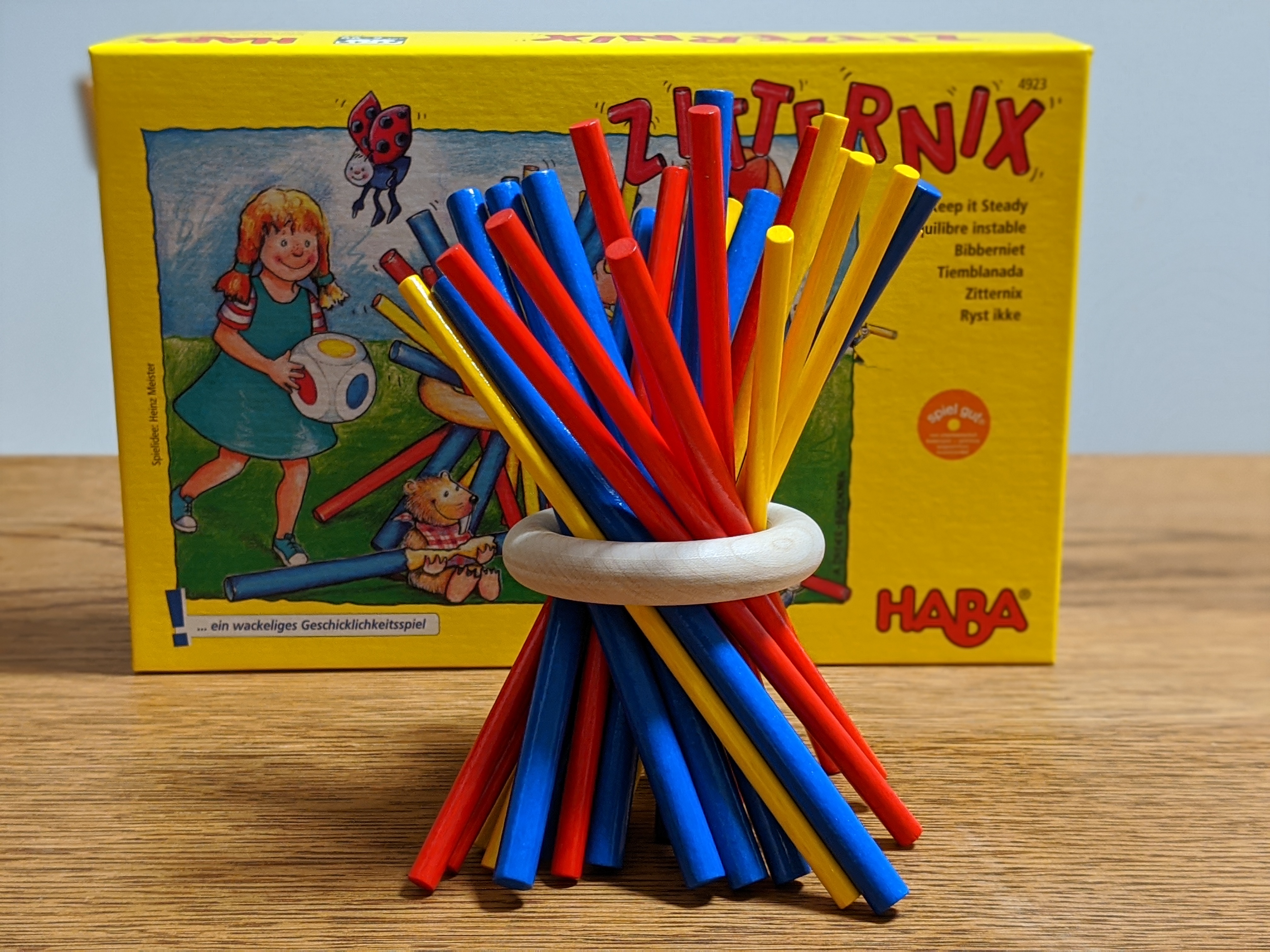 子どもと本気で楽しめるおすすめボードゲーム「スティッキー（HABA 